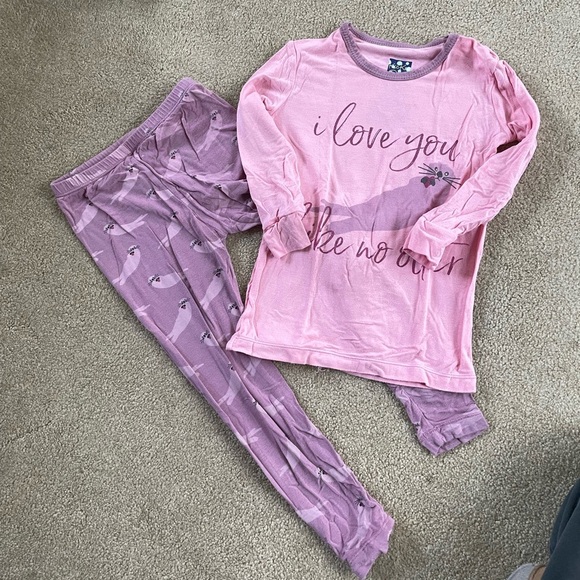 Kickee Pants “I Love You Like No Otter” Pajamas size 4 - Picture 1 of 3